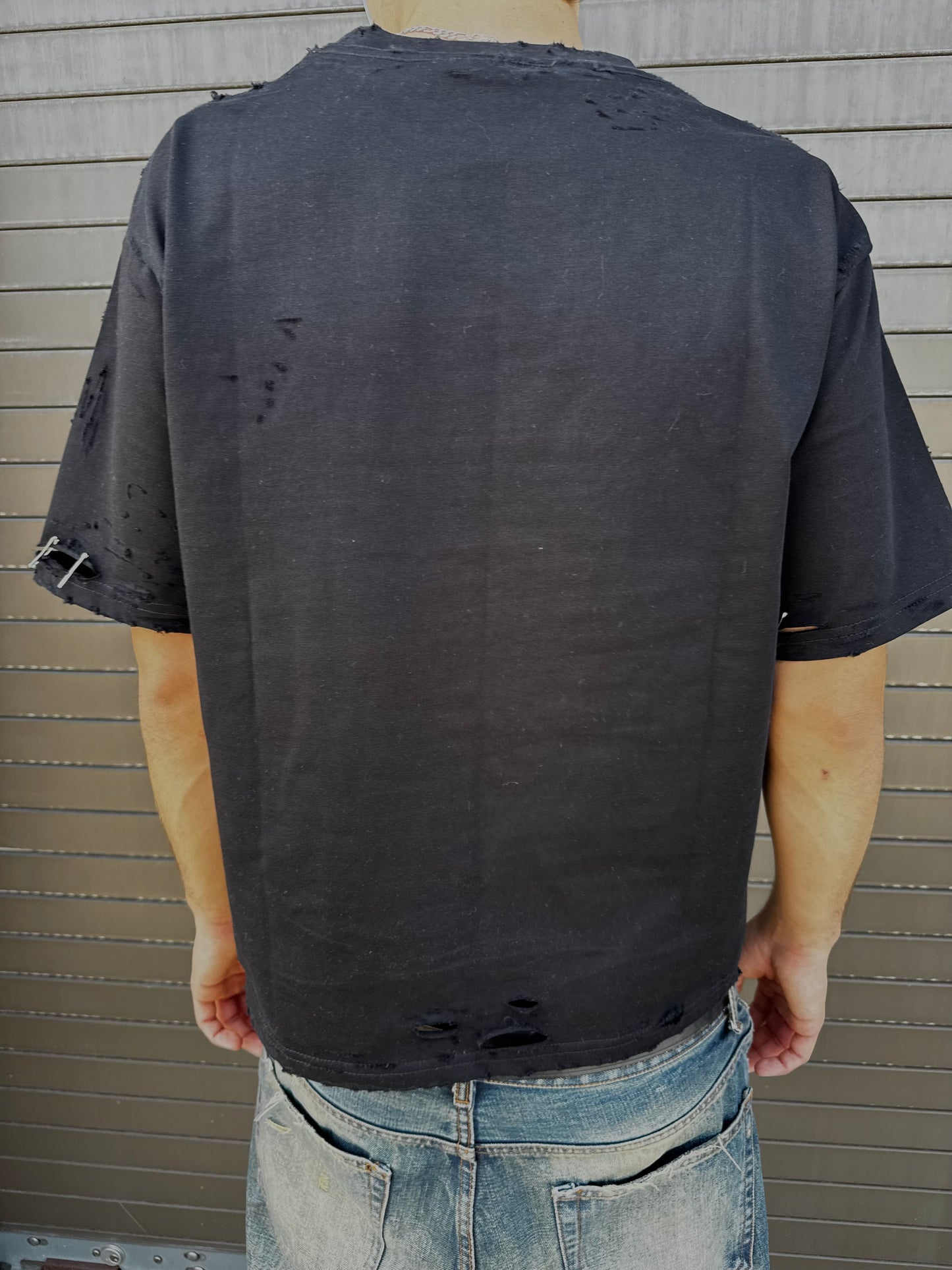 Distressed Pocket Tee Noir