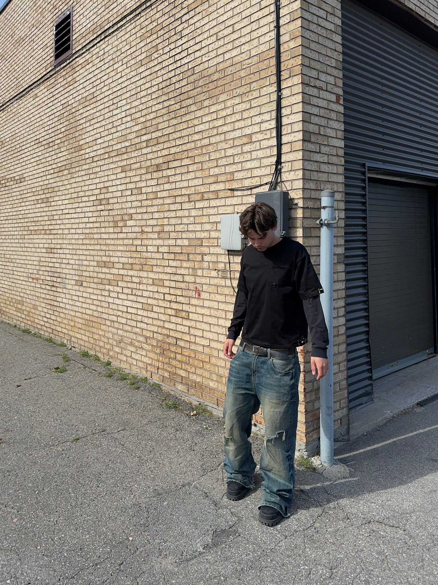 Distressed Pocket Tee Noir